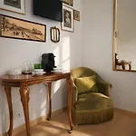 Irin 3* Αντίμπ