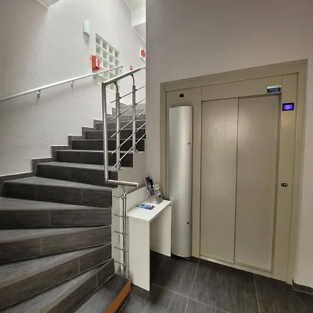 Hotel Irin