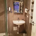 Hotel Irin 3*